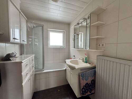 Badezimmer Erdgeschoss - 