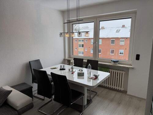 Wohn- und Esszimmer (4).JPG - 