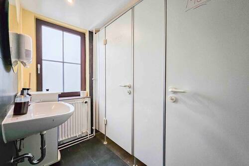 Gewerbeeinheit WC Bereich_ - 