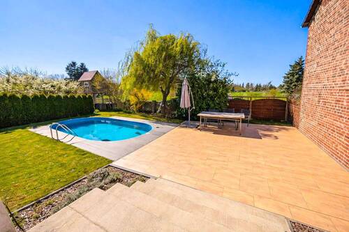 Terrasse mit Pool - 