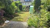 Terrasse mit Blick in den Garten - 