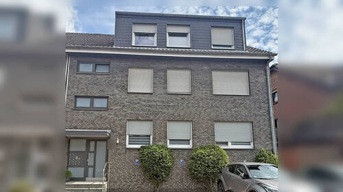 Ansicht Hausfront gesamt - 