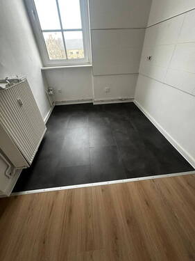 Küche - 2 Zimmer Etagenwohnung zur Miete in Naumburg