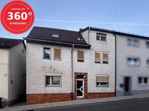 Außenansicht - Großzügige Wohnfläche zum kleinen Preis - ideal für kreative Käufer