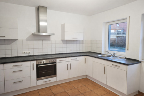 Küche mit Essplatz - 