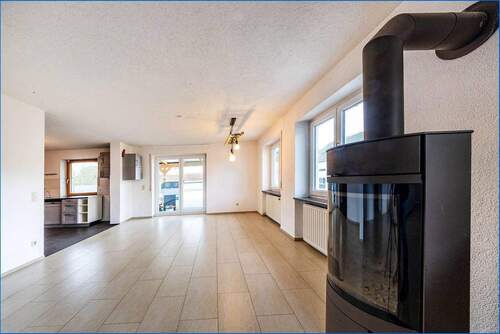 Wohnzimmer mit Ofen - 
