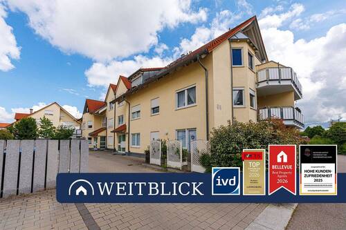 Außenansicht - WEITBLICK: Charmantes Zuhause mit Balkon!