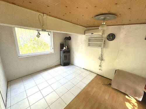 Zimmer 2 - 