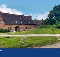 Keine Käuferprovision! Historisches Backsteinjuwel mit Potenzial - Schorssow Glasow