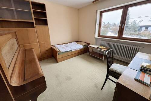 Kinderzimmer / Büro Erdgeschoss - 