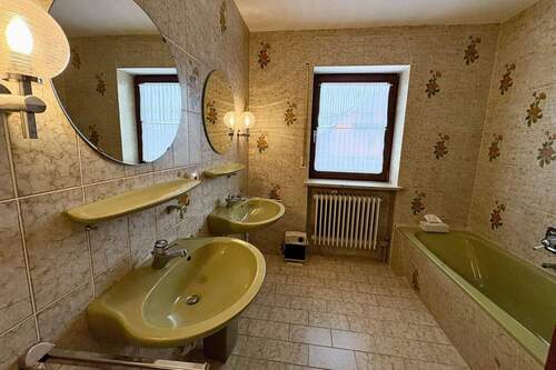 Badezimmer Erdgeschoss - 