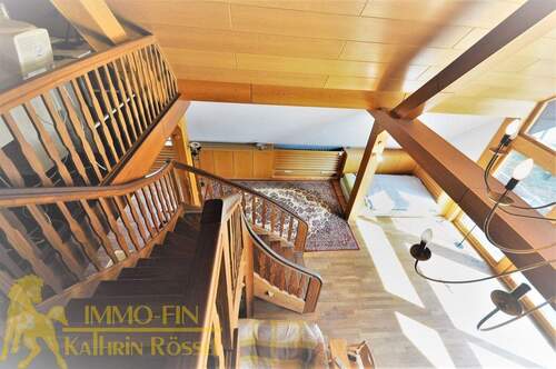 OG Wohnbereich: Geschosstreppe - 