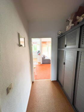 Eingangsbereich / Büro - 