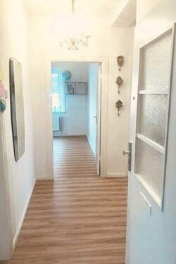 Flur Blick Wohnzimmer - 