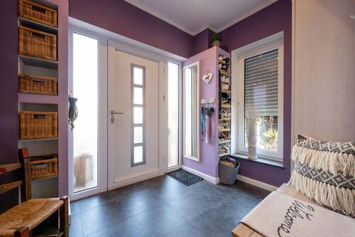 Eingangsbereich - Diele - 5 Zimmer Einfamilienhaus in Erzhausen