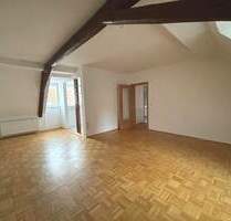 Schmucke DG-Wohnung mit Stellplatz beim Fischmarkt - Erfurt Altstadt