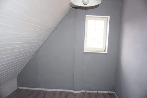 Abstellraum im Dachgeschoss.JPG - 
