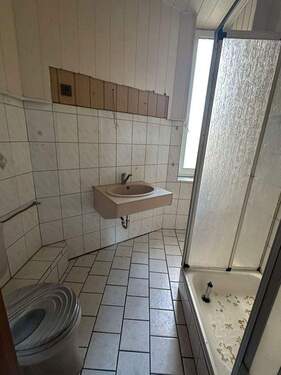 Badezimmer - Etagenwohnung mit 78,00 m&sup2; in witten zur Miete