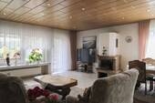 Wohnzimmer - 4 Zimmer Einfamilienhaus zum Kaufen in Marl