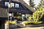 Ansicht Haus - Charmantes Einfamilienhaus mit Ausbaureserve