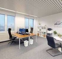 Helles, representatives möbliertes Büro inkl. Küche (Spülmaschiene, Kühlschrank, etc.) in ehemali... - Düsseldorf Holthausen