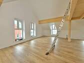 Wohnbereich2 - Exklusive Dachgeschosswohnung mit Empore & Erstbezug nach hochwertigem Ausbau