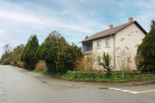 Außenansicht_Straße - 