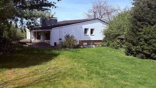 Hausansicht vom Garten - 