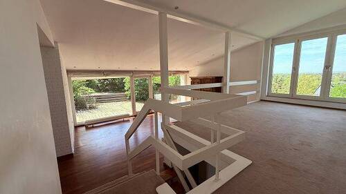 Galerie mit Blick in die Eifel - 