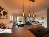 offener Wohn-/Essbereich mit Küche und Zugang zur Terrasse und zum Garten EG - 4 Zimmer Einfamilienhaus in Merzig / Bietzen