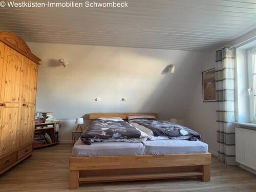 Schlafzimmer DG - 