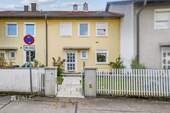 Eingang - 4 Zimmer Reihenmittelhaus in Fürstenfeldbruck