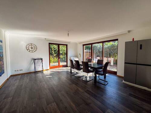 Wohnzimmer - Einfamilienhaus mit 122,00 m&sup2; in Hamburg zum Kaufen