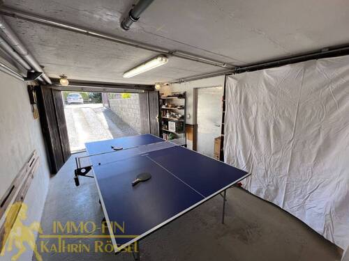 Garage als Hobbyraum umgestaltet - 