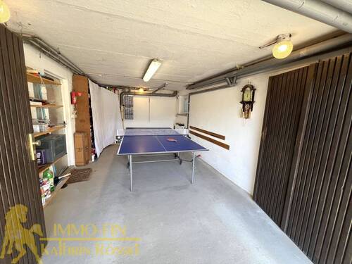 Garage als Hobbyraum umgestaltet - 