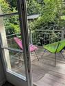 Küchenbalkon gemütlicher Sitzplatz am Bachlauf - 
