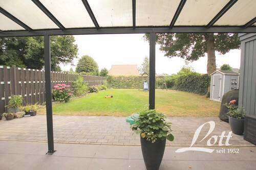 überdachte Terrasse - 