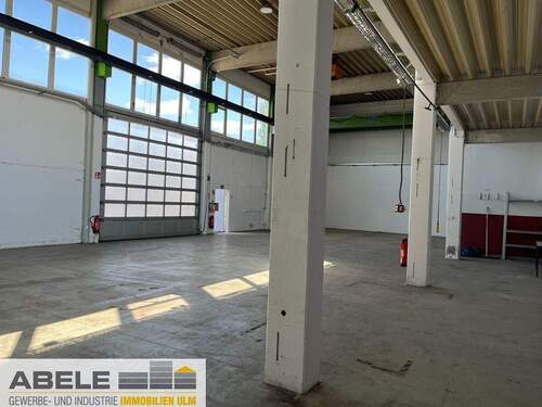 Innenansicht - Halle in Illertissen zur Miete