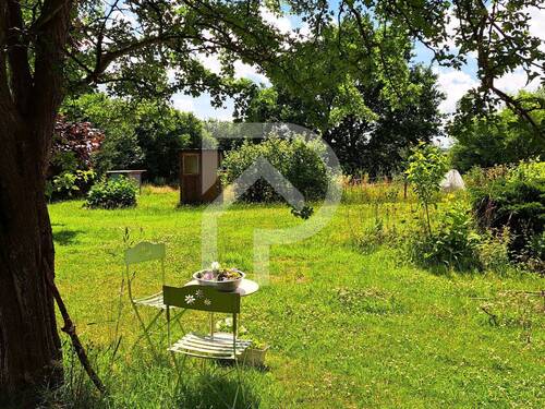 Blick in den Garten - Mehrfamilienhaus, Wohnhaus mit 328,00 m&sup2; in Boren zum Kaufen