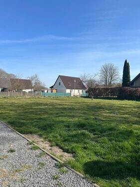 ruhig und idyllisch gelgen - Grundstück in Sundhagen zum Kaufen