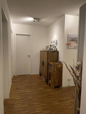 Bild 3 - 4 Zimmer Etagenwohnung in Frankfurt