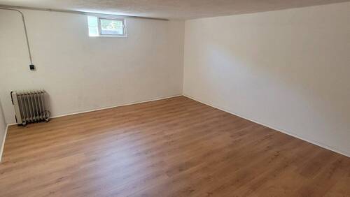 Wohnlich ausgebauter Keller 1 - 
