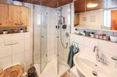 Badezimmer Wohnung 2 - 