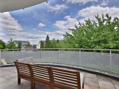 Großer, sonniger Balkon - 