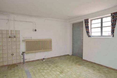 Keller als Hauswirtschaftsraum - Ausgang Garten - 