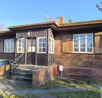 Bungalow in ruhiger Lage - 79.000,00&nbsp;EUR Kaufpreis, ca.&nbsp; 65,90&nbsp;m&sup2;&nbsp;Wohnfl&auml;che in Zittau (PLZ: 02763) Hartau