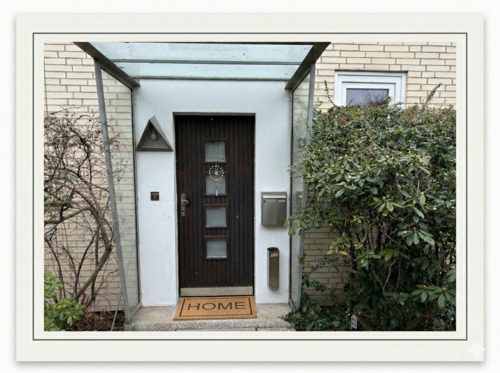 Eingangsbereich des Hauses - Ihr saniertes Stadthaus mit privater Gartenoase in Hannover-Mittelfeld