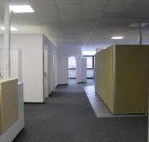 Eine große Büroeinheit - Großraumbüro ca. 300 qm - Unlängst renoviert - Glasfaser - Provisonsfrei! Direkt vom Eigentümer - Pegnitz