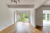 Esszimmer mit direktem Gartenzugang - 