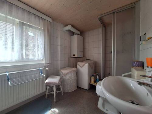 Badezimmer - Einfamilienhaus mit 81,50 m&sup2; in Tauche OT Sabrodt zum Kaufen